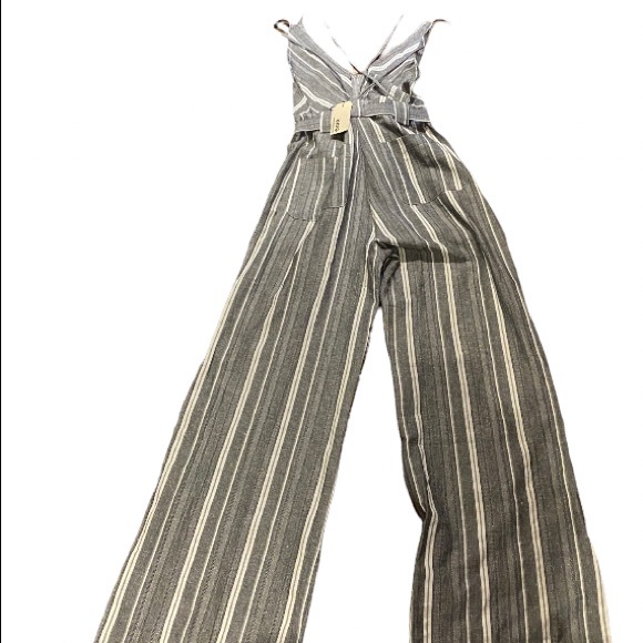 Jumpsuit - Picture 2 of 3